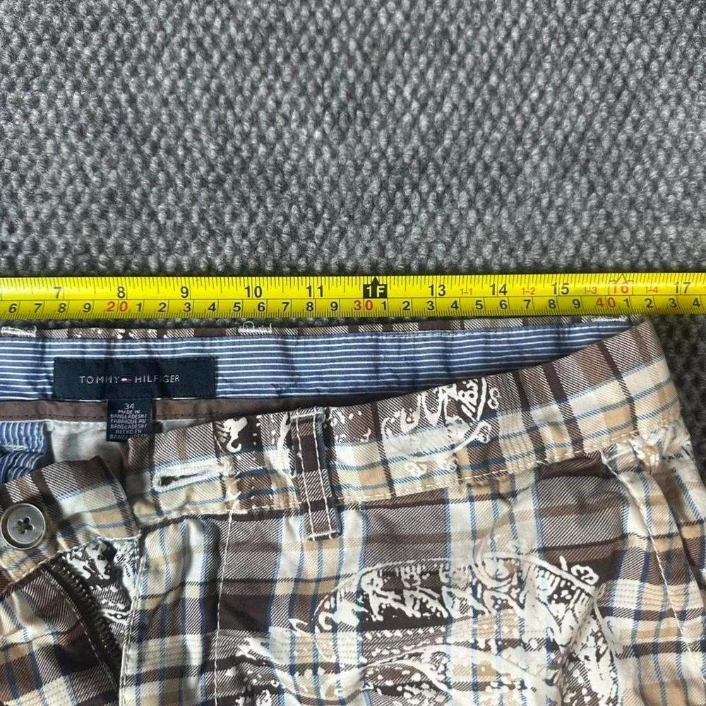 Tommy Hilfiger Y2K Plaid Paisley Shorts Brown Beige Size 34